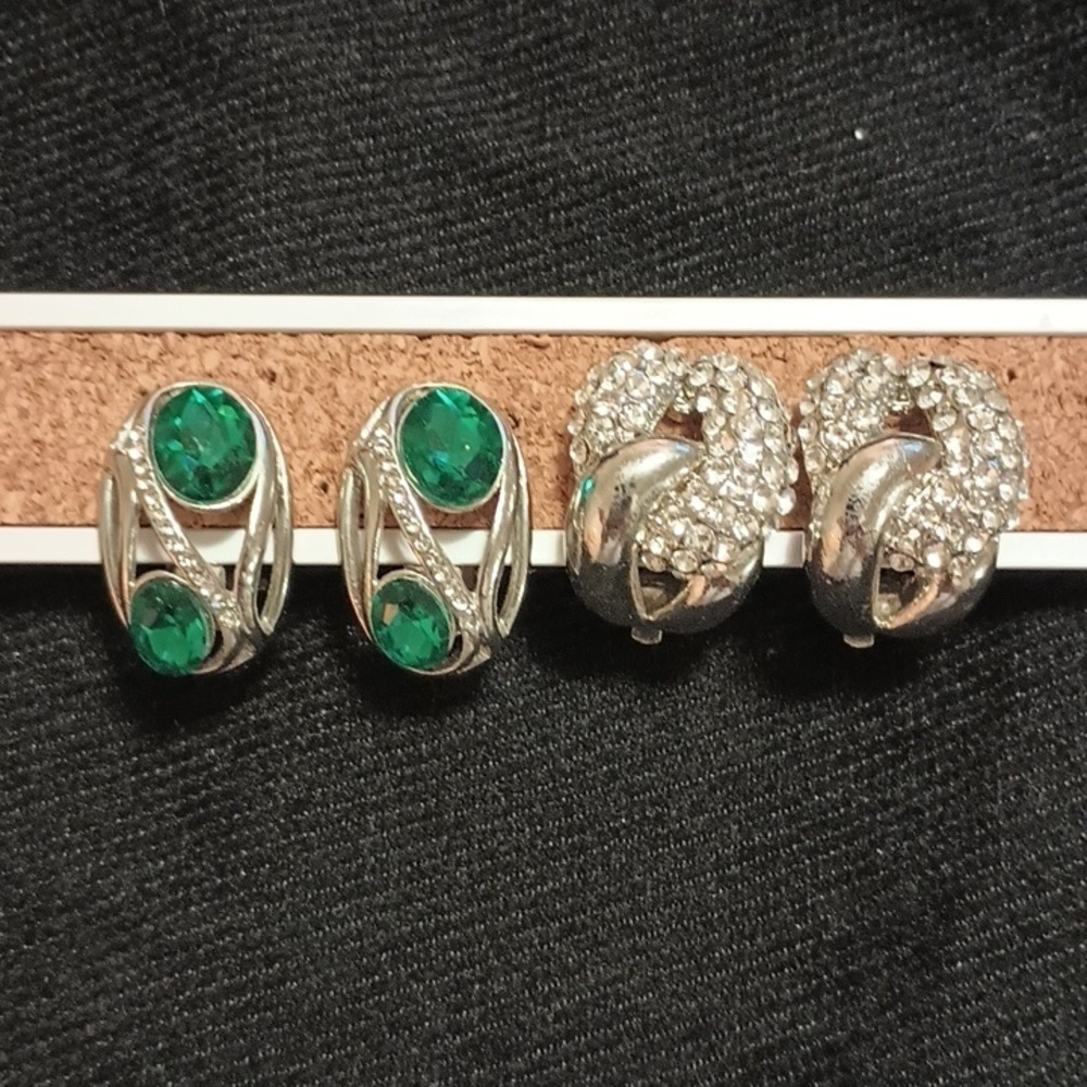 5/$25. 2 pair chunky clipon gemstone earrings